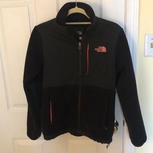 Black NorthFace fleece